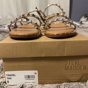 Steve Madden travel sandals